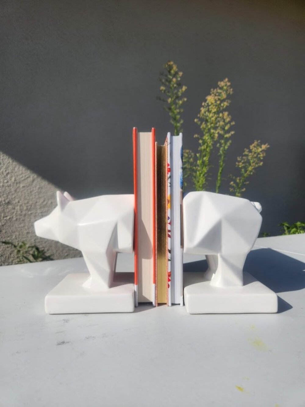Modern Minimalist Geometric Pig Bear Ceramic Bookends Book Ends White Farmhouse